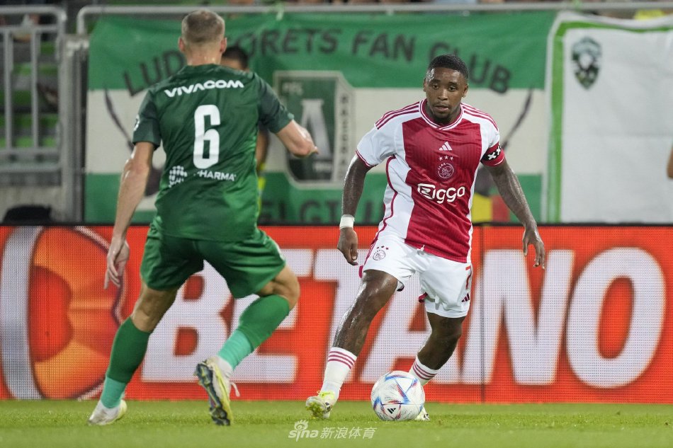 袭姿态诠释 袭姿态诠释