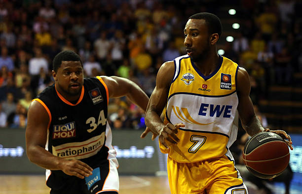 防守与变线 防守与变线